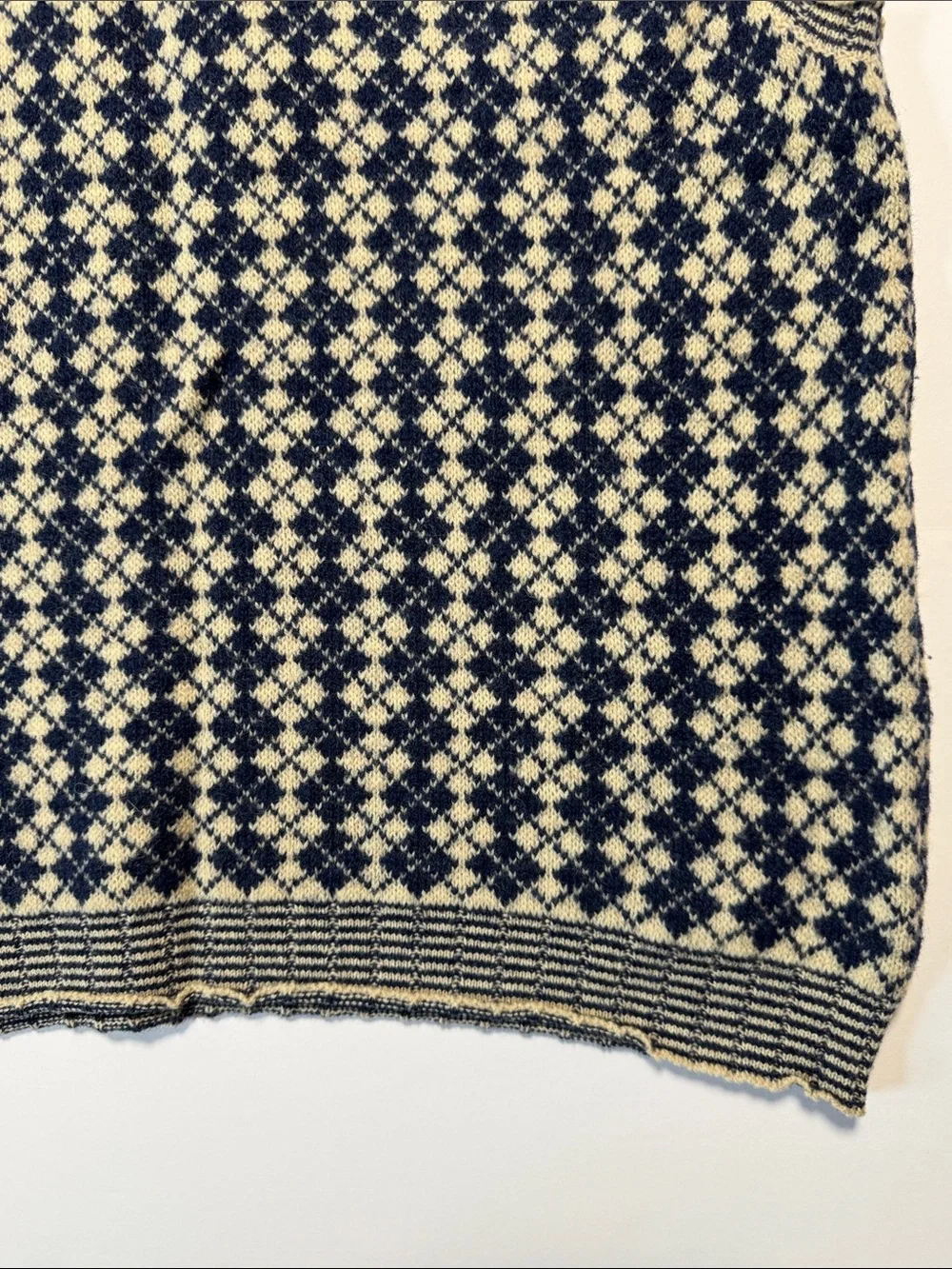 J. CREW Oarsmen Tag Men's Navy Cream Argyle Patterned Knit Sweater Vest Wool?